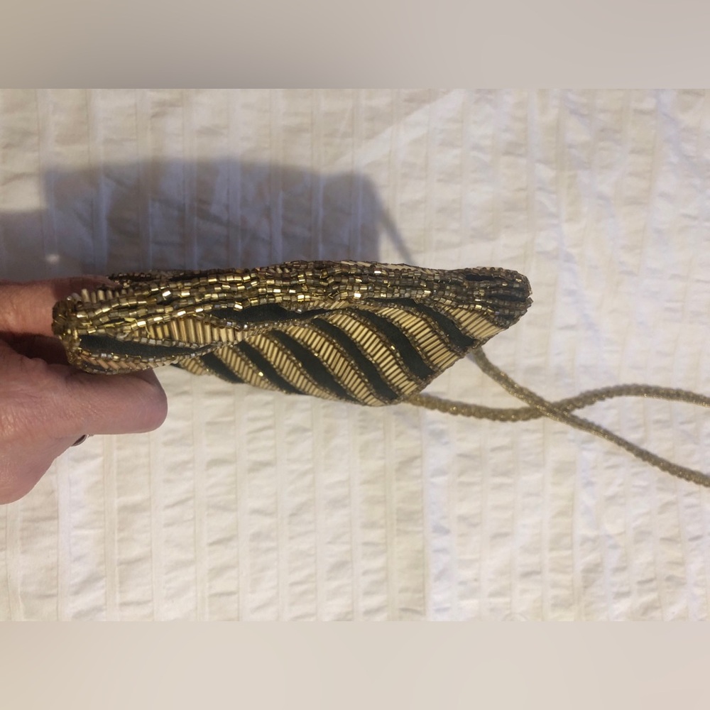 Beaded Gatsby Art Deco Purse Black and Gold Zipper Enclosure Evening Party Bag - Picture 10 of 10